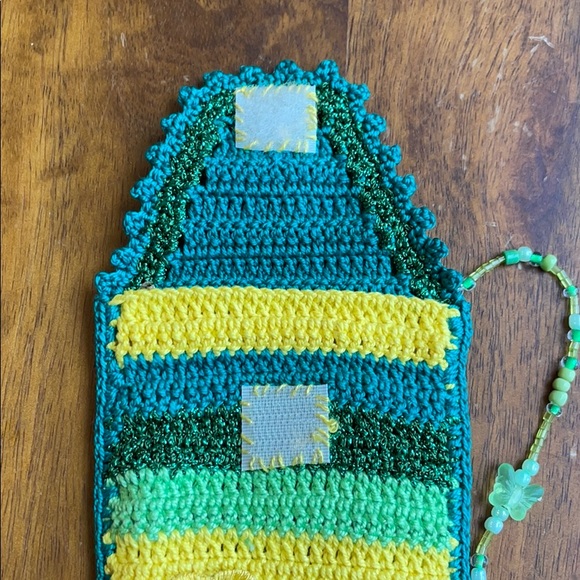 Hand Cochet Pouch - Picture 3 of 4